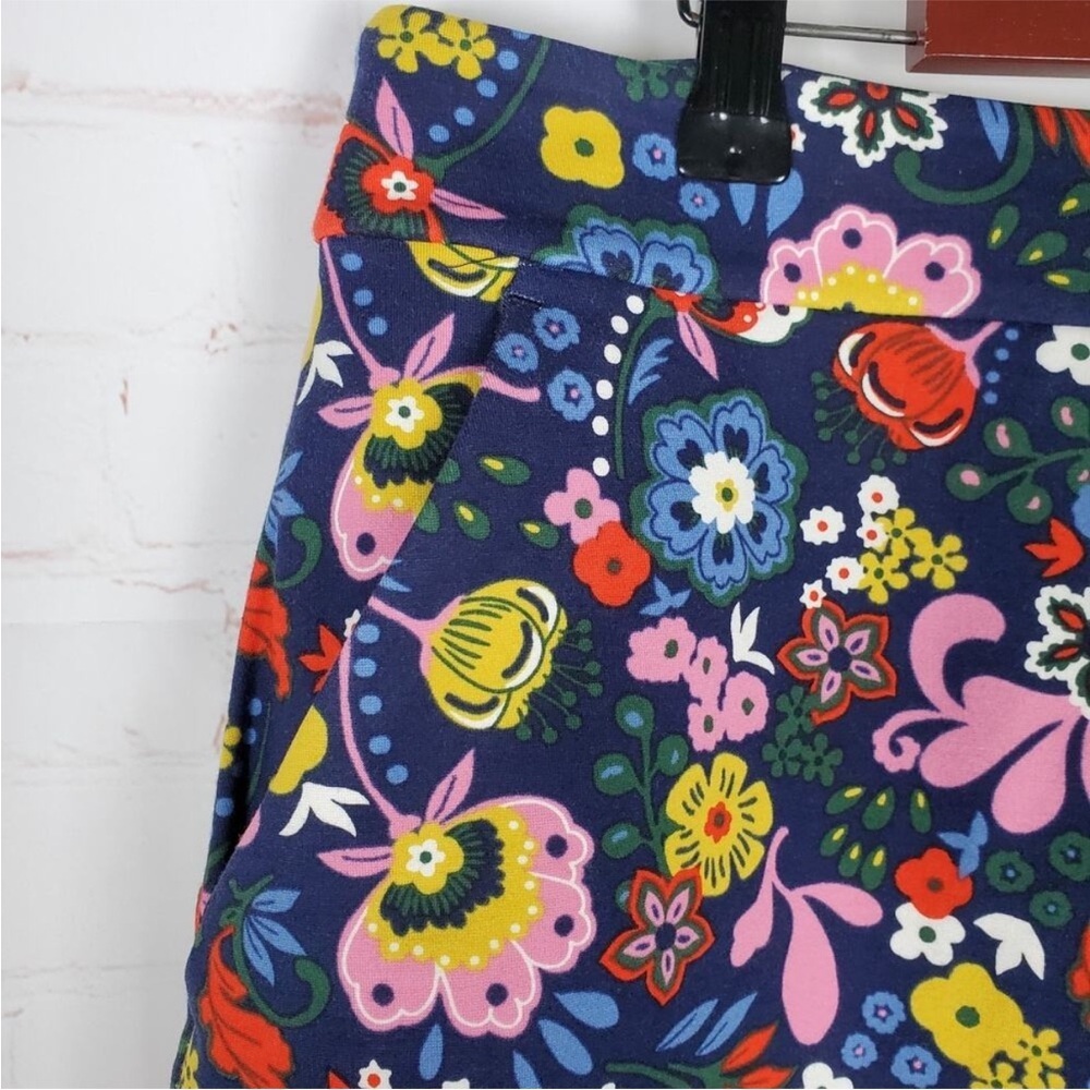 Boden Navy Ditsy Floral Mini Skirt Size 8 Bright Botanical Print A-Line Skirt - Picture 6 of 7